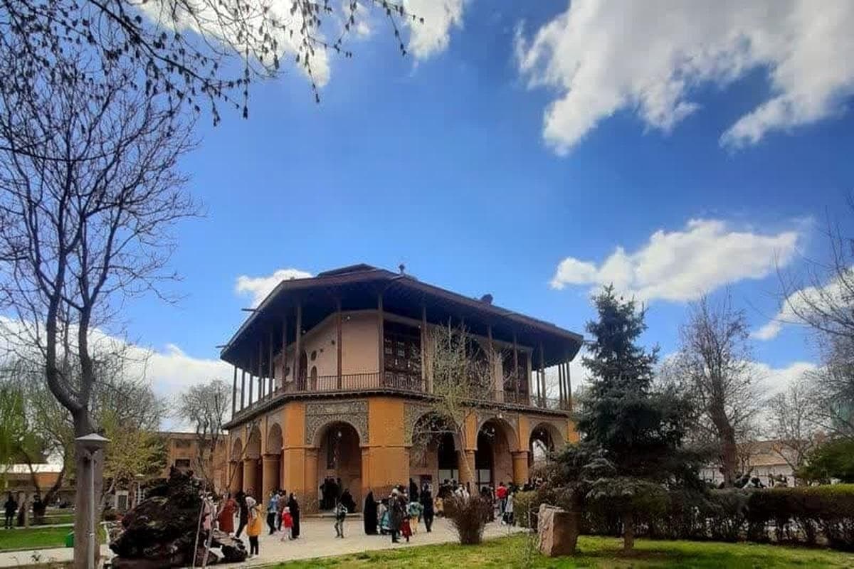 بازدید رایگان کارکنان دولت و نیروهای مسلح از موزه‌های قزوین در هفته دولت