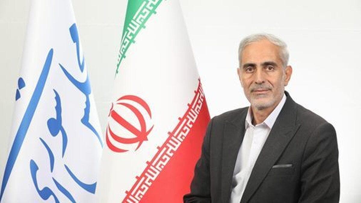 نماینده مجلس: هدف مجلس کمک به دولت است/برخی به اسم انتقاد به جان دولت افتاده‌اند