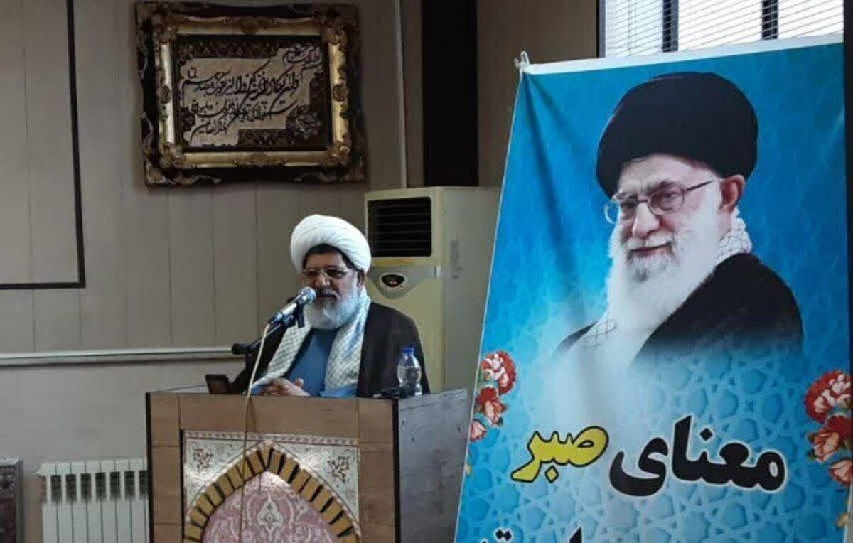 سپر پولادین اتحاد ملی/ رهبری اعجاز گونه، خون شهدا و ایستادگی مردم پیروزی را برای ایران اسلامی رقم زد