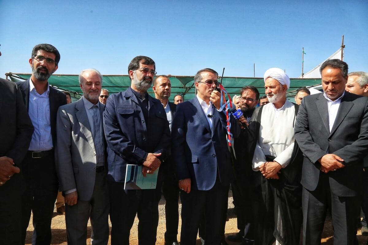 عملیات احداث تصفیه خانه فاضلاب شهرك پردیسان، مسكن مهر و ملی قم آغاز شد
