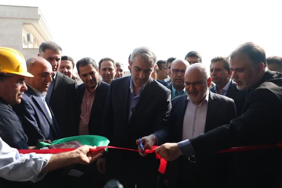 بهره‌برداری از شرکت فولاد پخش اهواز با حضور وزیر اقتصاد