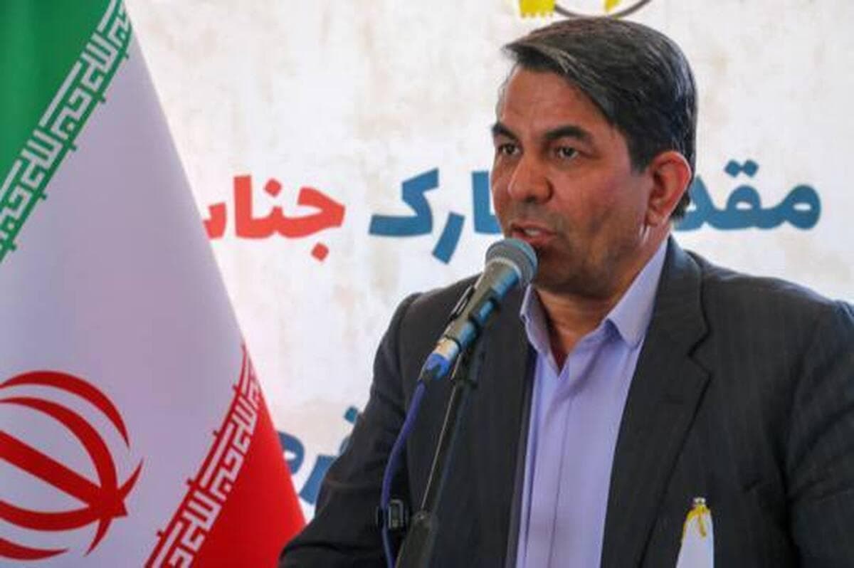 استاندار کرمان: راهبرد اصلی ما تکمیل زنجیره تولید و جلوگیری از خام‌فروشی است