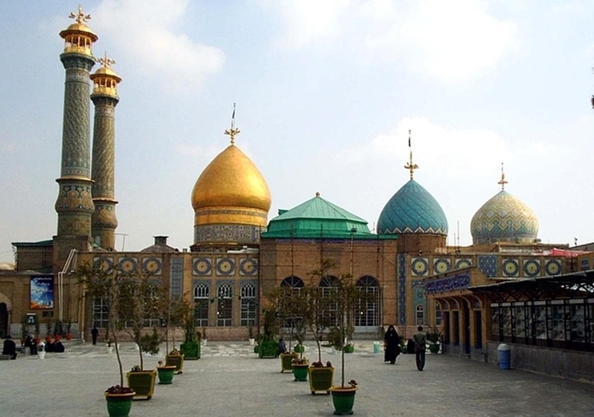 نشست مجمع خیرین شهرری در آستان مقدس حضرت عبدالعظیم حسنی(ع) برگزار شد