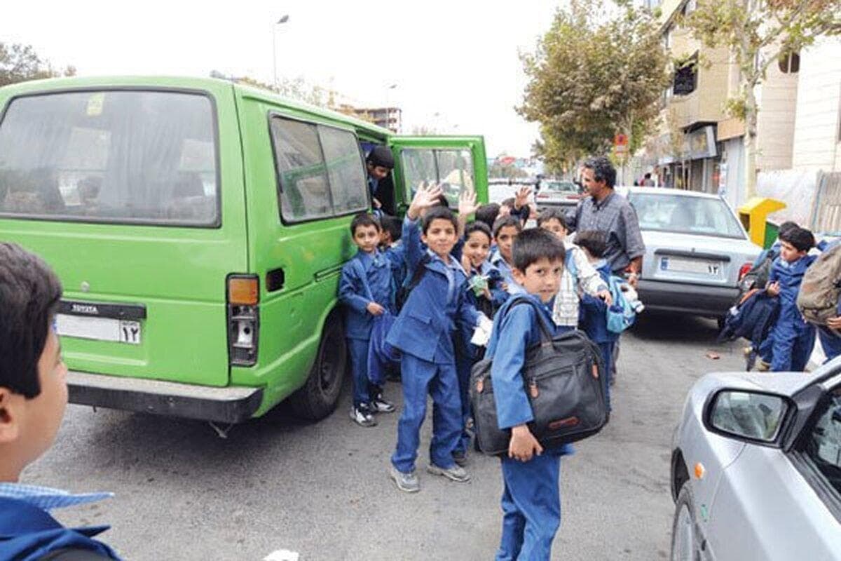 فرمانداران نسبت به تامین سرویس ایمن برای دانش آموزان حساس باشند