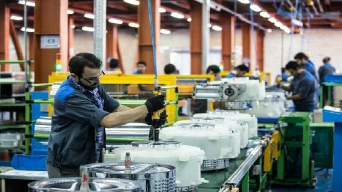 تعاونی‌های تولیدی موتور محرک اقتصاد مردمی هستند