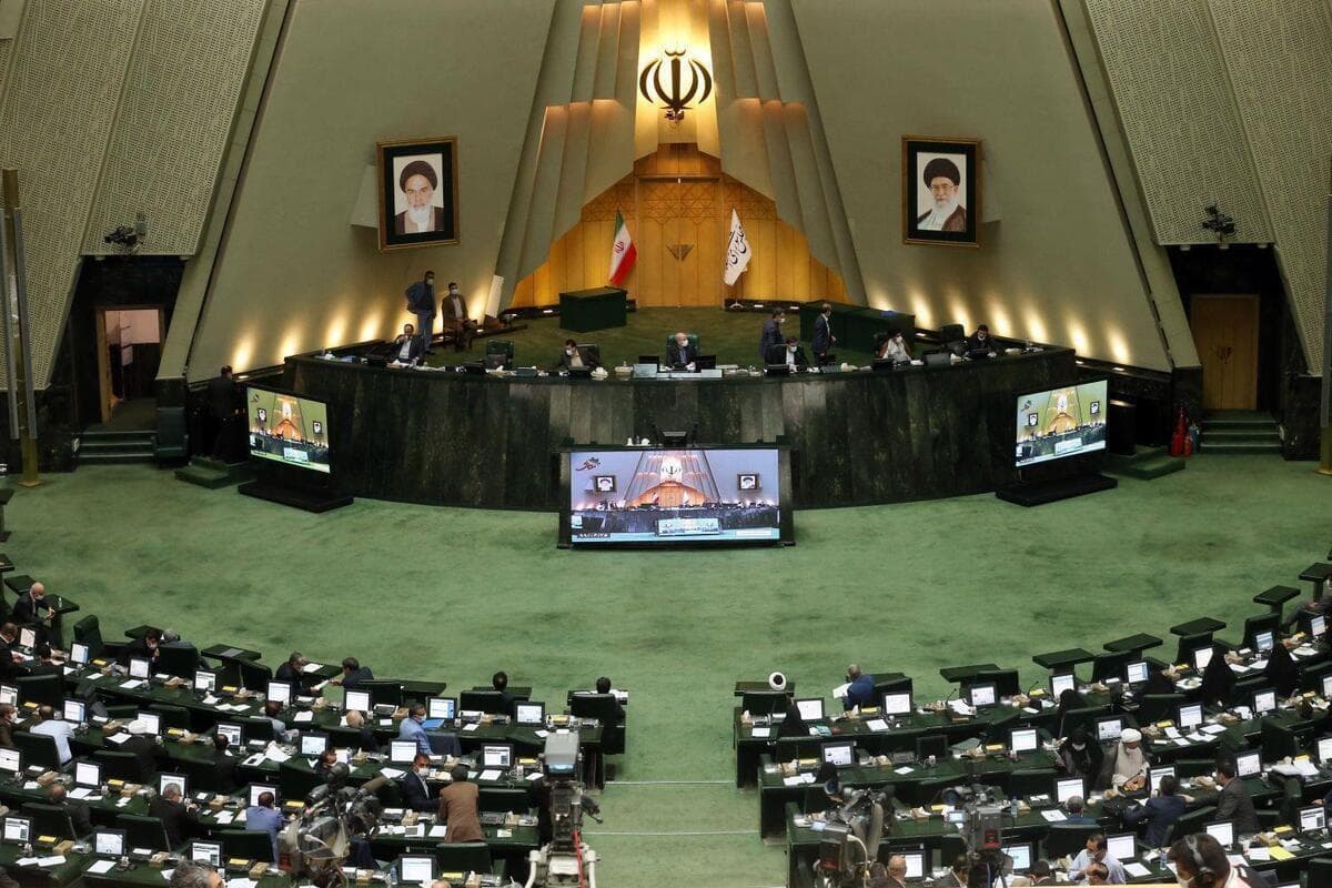 طرح حمایت از تولید کشاورزی و افزایش تاب آوری تأمین نیازهای غذایی در شرایط جنگی در دستور کار مجلس