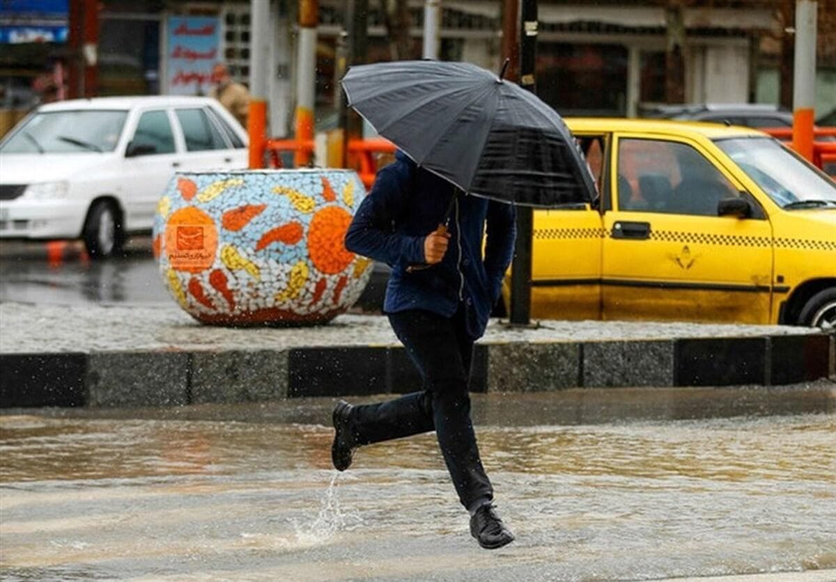 بارش باران در جنوب شرق و برخی مناطق شمالی کشور
