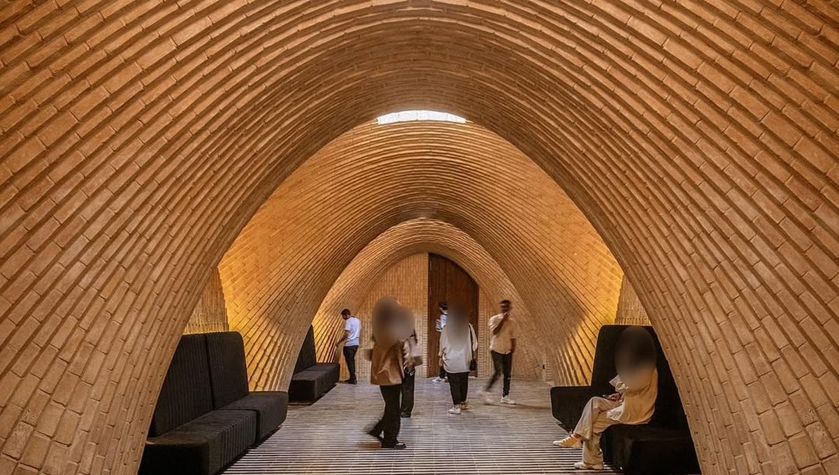 احیای معماری ایرانی در قلب شیراز؛ بوتیک‌هتل سنگ‌سیاه (+عکس)