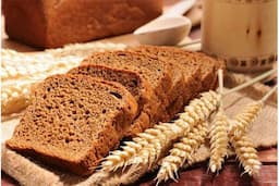 خواص شگفت‌انگیز نان جو برای سلامتی و تناسب اندام