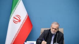 پزشکیان:استاد فرشچیان با ذوق بی‌بدیل و آثار فاخر خود نام ایران را بلندآوازه کرد