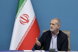پزشکیان: بدون رضایت و هماهنگی با مقام معظم رهبری، هیچ کاری نخواهیم کرد