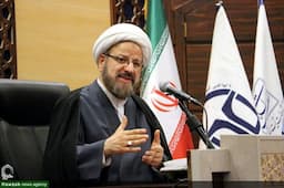 رئیس دفتر تبلیغات اسلامی حوزه علمیه قم بیان کرد: دل بستن به غرب و سازمان‌های بین‌المللی آورده‌ای ندارد/ «مقاومت» تنها راه است