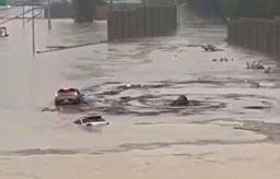خیابان‌ها در ایالت تنسی آمریکا به رودخانه تبدیل شدند