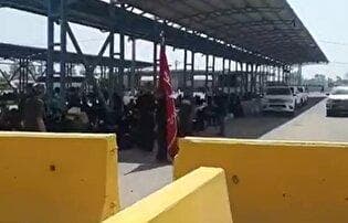 کمبود اتوبوس در پایانه برکت مرز مهران باعث توقف چند ساعته زائران شد