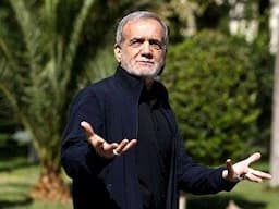 با شعار دادن که نمی‌شود مملکت را درست کرد