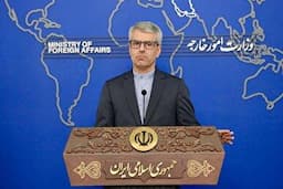 واکنش بقایی به نشست ترامپ با پوتین و سران اروپایی درباره اوکراین: آمریکا باید تقلای زیادی بکند تا اعتماد طرف‌های مختلف را جلب بکند + فیلم
