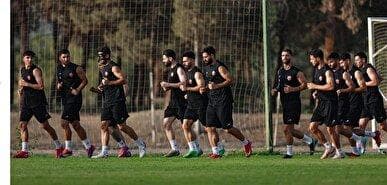 رونمایی از پرسپولیس مدل هاشمیان؛ ترکیبی بدون ستاره‌ها