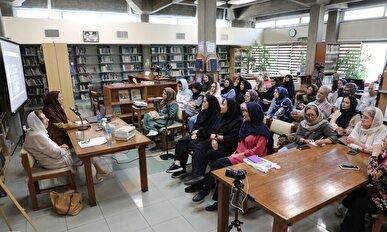 ژاله آموزگار: خرد انسانی، کلید پرورش نسل مبتکر در برابر چالش‌های هوش مصنوعی است