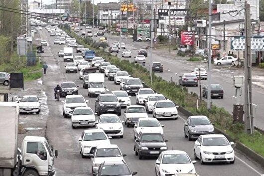 ترافیک سنگین در محور‌های شمالی/ تردد در اتوبان رشت قزوین روان است