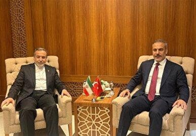رایزنی عراقچی و فیدان در جده/ تاکید عراقچی بر مقابله با پروژه‌های توسعه طلبانه رژیم صهیونیستی