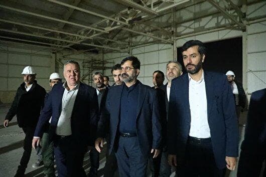 پروژه کارخانه تولید چادر مشکی در انتظار تزریق اعتبارات/بازار پوشاک ایرانی اسلامی نیازمند سیاست‌گذاری های ملی است