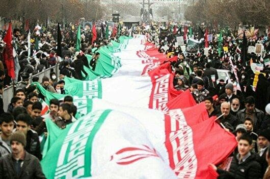 اتحاد و تقوا سپر ملت ایران در برابر فشار دشمنان