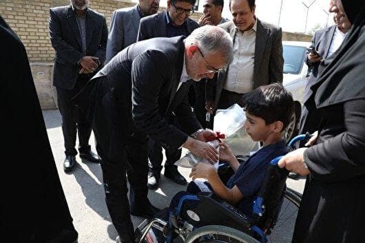 توان‌خواهان باید همانند سایر شهروندان از خدمات جامعه بهره‌مند شوند