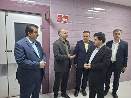 بازدید مدیرعامل بانک رفاه کارگران کشور از بیمارستان شفا خرم آباد