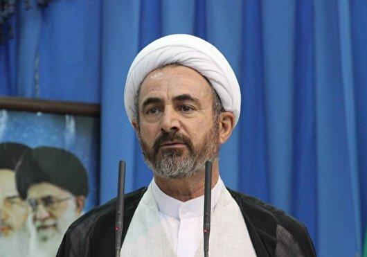 امام جمعه ایلام: وحدت، نیاز فوری امروز جامعه اسلامی است
