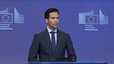 سخنگوی اتحادیه اروپا: پنجره دیپلماسی با ایران باز است