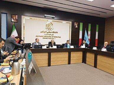 ضرورت جلوگیری از مهاجرت نخبگان و تقویت همکاری‌های علمی کشورهای اسلامی