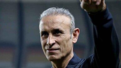 گل‌محمدی: دیدار مقابل پرسپولیس فرصتی برای کسب امتیاز و نمایش فوتبال جذاب است/ VAR باید به داوری کمک کند، نه مشکل‌ساز شود