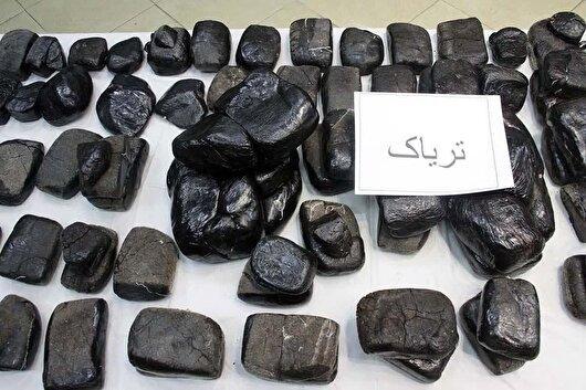 کشف ۱۰۷ کیلوگرم تریاک و دستگیری دو قاچاقچی در قم
