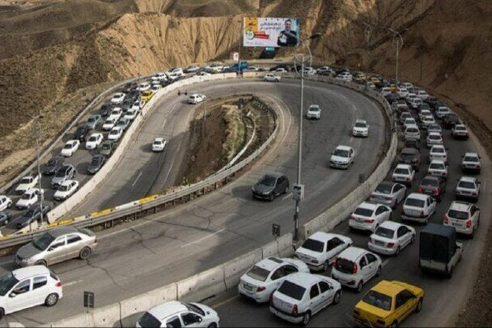انسداد موقت جاده چالوس و آزادراه تهران – شمال برای مدیریت ترافیک