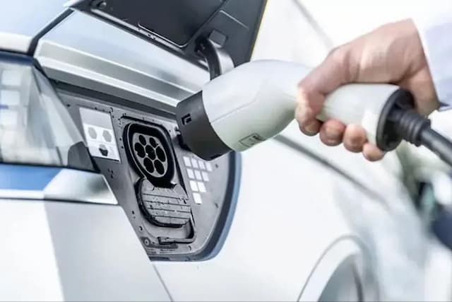 احداث 5 ایستگاه‌ جدید شارژ خودرو برقی در پایتخت تا پایان سال