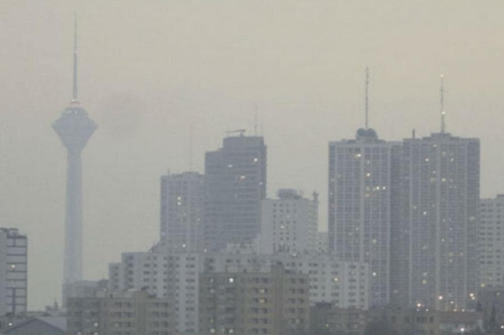 هوای تهران در وضعیت قرمز؛ سه ایستگاه در شرایط بنفش و بسیار ناسالم