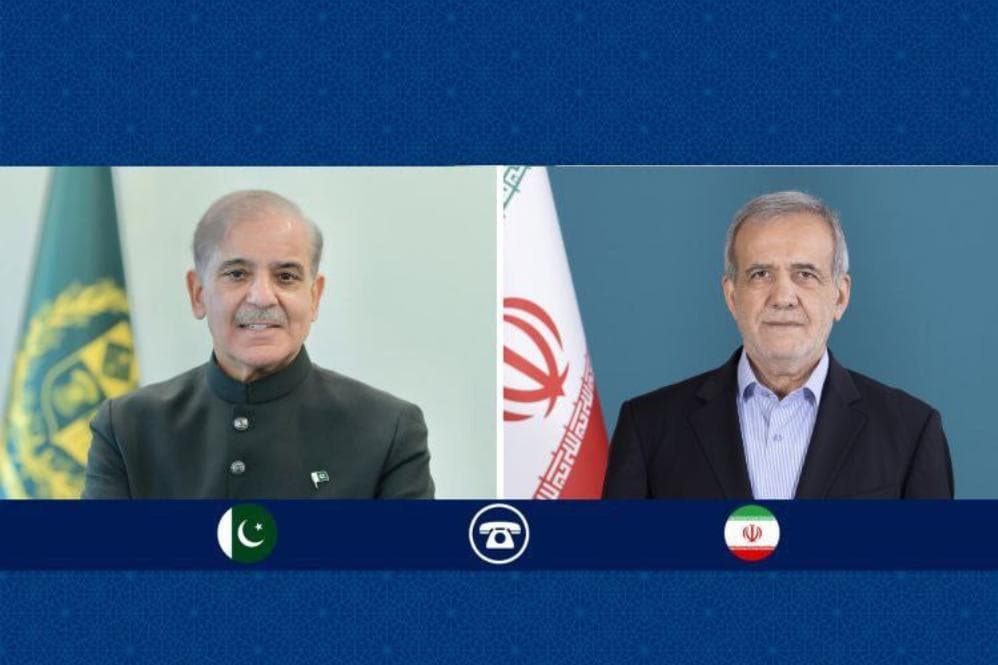 تماس تلفنی سران ایران و پاکستان؛ اعلام آمادگی ایران برای کمک به سیل‌زدگان پاکستانی