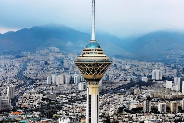 وضعیت ناسالم کیفیت هوای تهران امروز