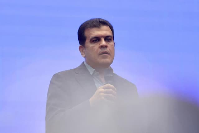 افشین: برنامه نهایی هوش مصنوعی برای دستگاه‌های اجرایی تدوین شد