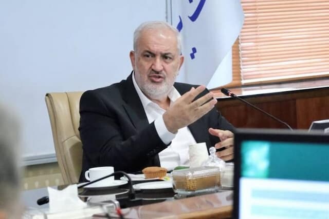 وزیر نیرو خواستار تسریع در تدوین لایحه جرم‌انگاری استخراج غیرمجاز رمزارز شد