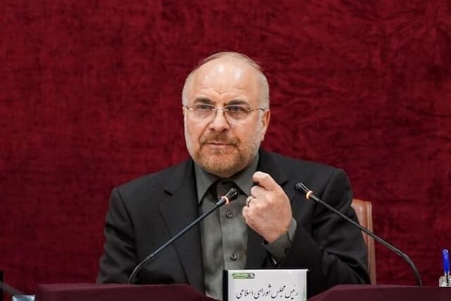 قالیباف خطاب به پزشکیان: واگذاری اختیارات به استانداران قانونی نیست