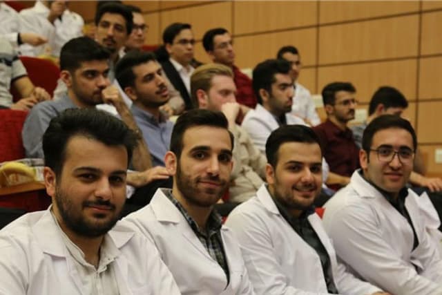 افزایش احتمالی ظرفیت دانشگاه پیام نور و رشته‌های پزشکی + فیلم