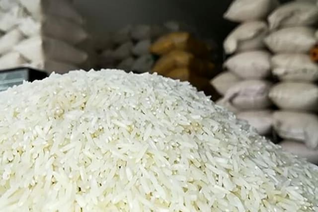 برخورد قاطع با گرانفروشان برنج وارداتی/ پرونده گرانفروشان پیگیری می شود