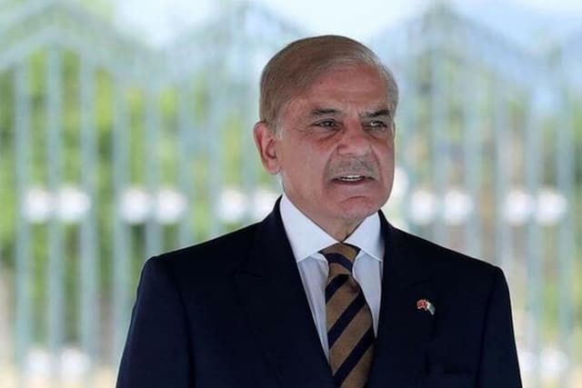 سفر نخست وزیر پاکستان به قطر با هدف ابراز همبستگی