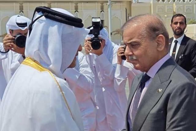 نخست وزیر پاکستان خواستار اتحاد مسلمانان علیه تجاوز صهیونیستی شد