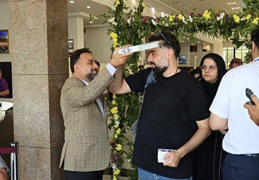 نخستین گروه از زائران اربعین از فرودگاه‌های شیراز و لامرد راهی نجف اشرف شدند