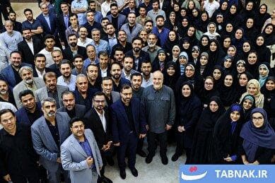 رئیس مجلس در دورهمی خبرنگاران پارلمانی