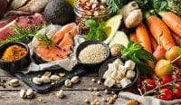 رژیم مدیترانه‌ای کلید طلایی سلامت در دریای غذاهای طبیعی