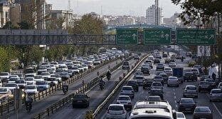صبح، چشم تهران به ترافیک روشن شد