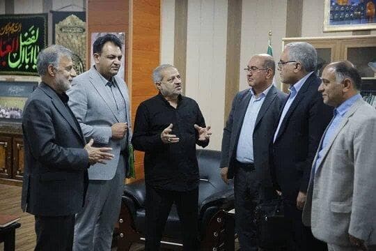 «دهقان ناصرآبادی» با وزیر آموزش و پرورش دیدار کرد/درخواست جذب معلم، تخصیص بودجه و تجهیزات و تکمیل مدارس نوساز پیگیری شد